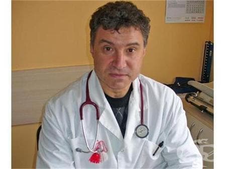 Д-р Слави Славов