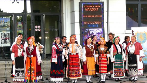 Майстори на художествени занаяти се събраха в Нова Загора на традиционна среща   Живата традиция