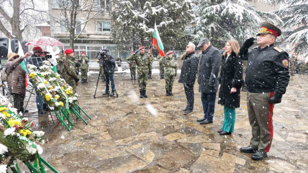 Стара Загора се поклони пред подвига на Васил Левски 152 години след героичната му гибел
