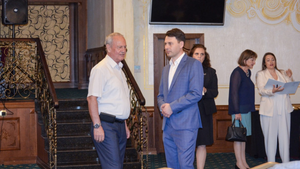Президентът Илияна Йотова връчи награди на КРИБ – Стара Загора за социално отговорни компании 