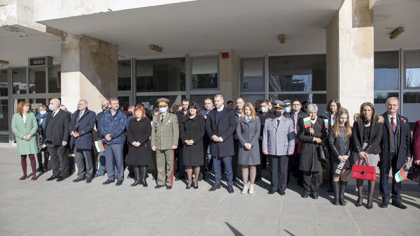 Стара Загора се поклони пред героите на 3 март