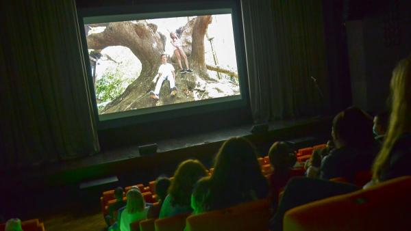 Ученици представиха свои филми в програмата на  Златната липа  за Деня на детето