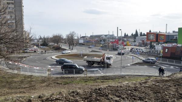 Откриха реновиран мост за 4,4 млн лв. в Стара Загора