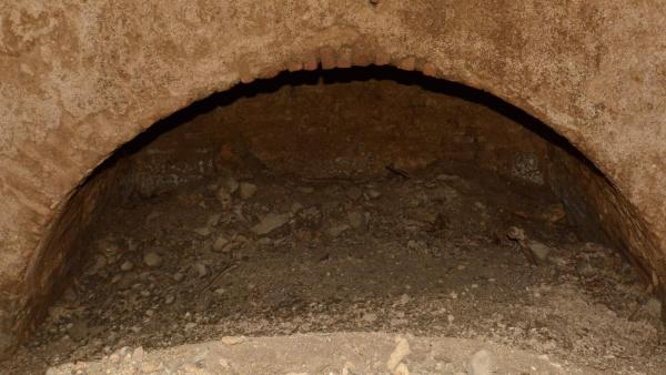 Разкриха запазена гробница на близо 2000 години около центъра на Стара Загора