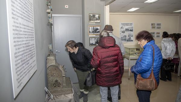 Изложба на български банкноти от миналото показаха в РИМ - Стара Загора