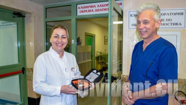 Апарати за лесно откриване на вени дари Ротари клуб Берое на Болница  Тракия
