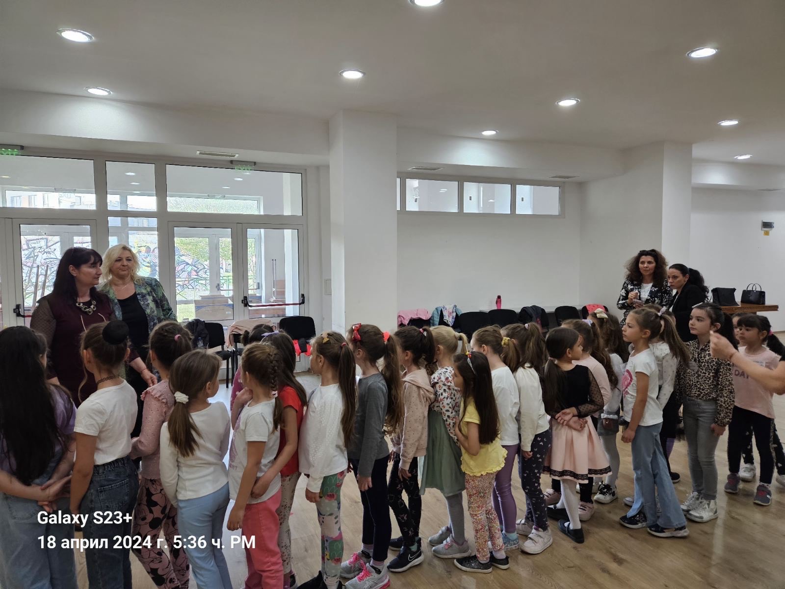 Започна подготовката за спектакъла Мини Царица Роза в Казанлък