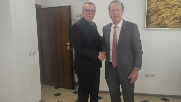 Христо Ковачки  се срещна с Нийл Буш по повод въвеждане на иновации в българската енергетика