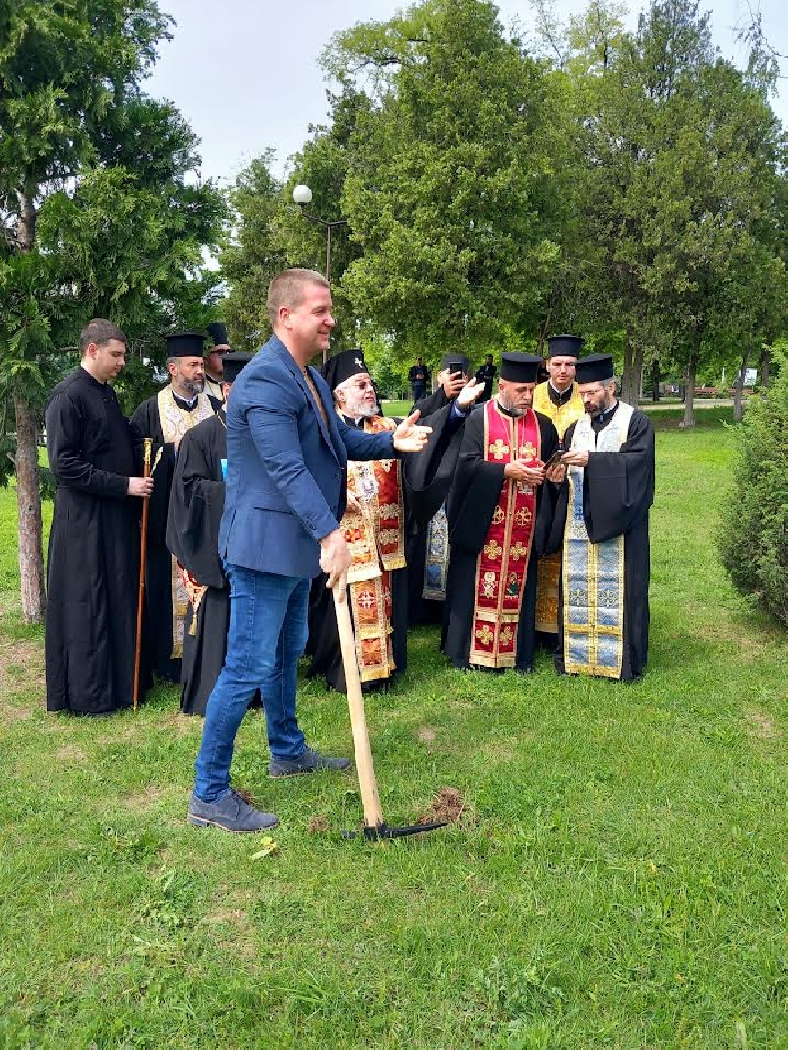 Започна строителството на нов православен храм в старозагорския парк Артилерийски