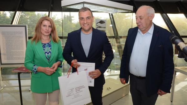 Зам.-кметът на Стара Загора Милена Желева благодари на дарителите на Регионалния исторически музей