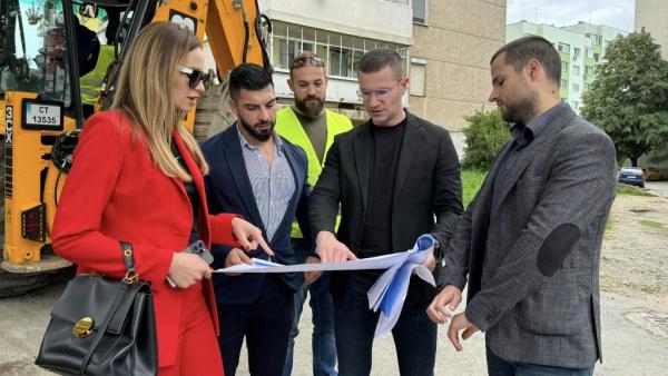 Община Стара Загора започна втория етап от цялостното обновяване на  Три чучура - юг