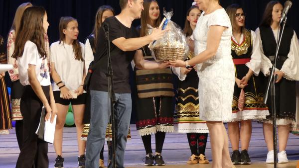 Фестивал  Магията да мога  привлече в Нова Загора талантливи деца от цялата страна