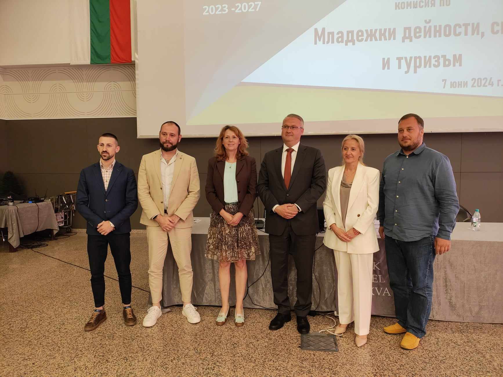 В НСОРБ обсъдиха как още по-активно да взаимодействат общините и младите хора