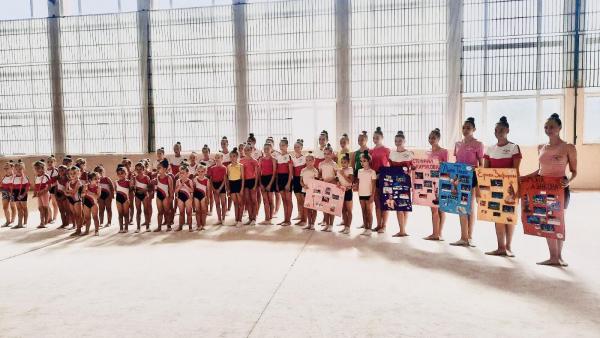 Олимпийските шампионки по художествена гимнастика гостуваха на Спортен клуб Розова долина в Казанлък