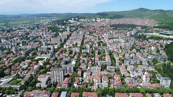Със спечелен зелен проект Община Стара Загора ще подмени 5 хил. лампи с LED