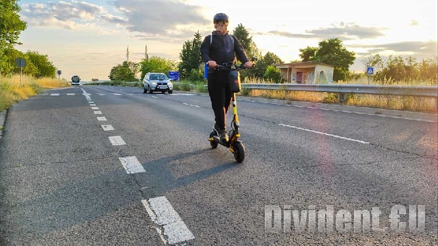 Глобиха  велосипедисти  и водачи на електрически тротинетки  в Стара Загора за неспазване на правилата