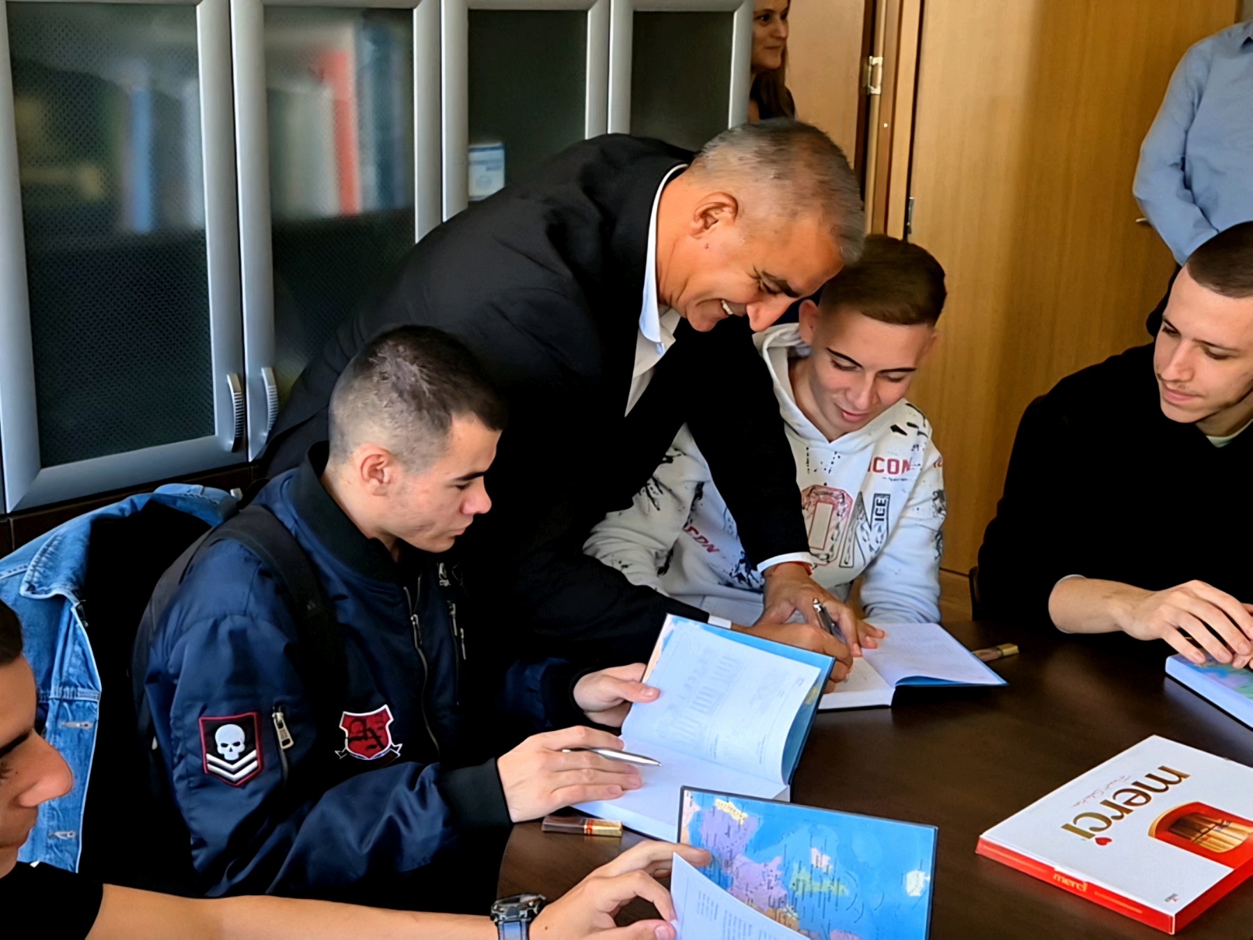 Дванадесетокласниците  от Гурково одобряват общинските дела и са готови да участват в местното самоуправление
