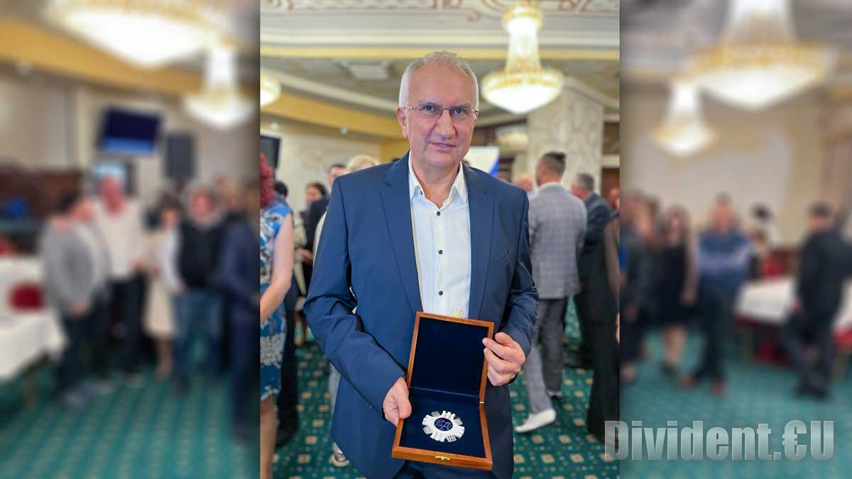 Очният специалист доц. д-р Димитър Джелебов е Лекар на 2024 година в област Стара Загора