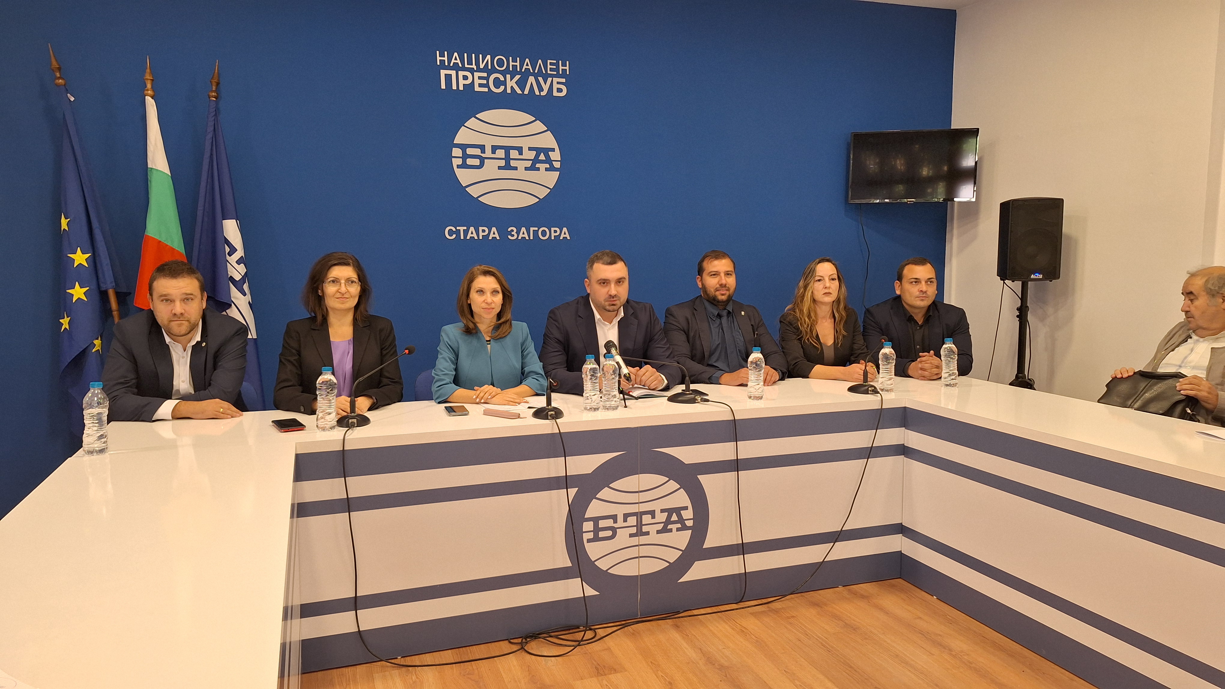 Възраждане  е първа политическа сила в миньорския град  Раднево