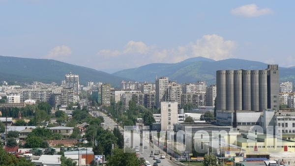 Регион Стара Загора  на трето място по  БВП, заплатите са над средната за страната