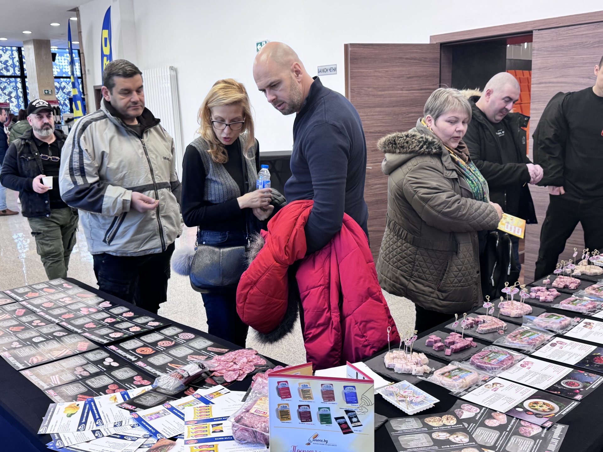 Топъл сандвич с шкембе и кулинарни изкушения от  Брадърс Комерс   бяха изненадата на Еволюция на вкуса