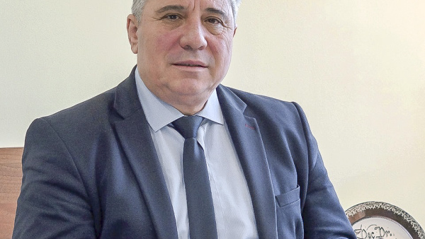 Проф. Добри Ярков, ректор на ТрУ: Новият Факултет по дигитални и зелени технологии ще стартира с 1000 студенти