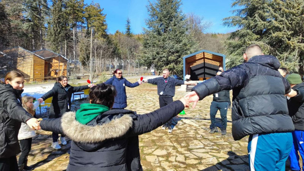 Студенти по педагогика се включиха в детски празник за Световния ден на редките болести
