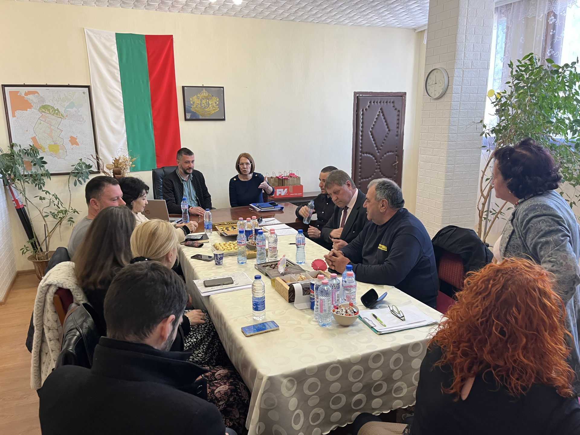 Кметът на Казанлък Галина Стоянова направи изнесена оперативка в Овощник