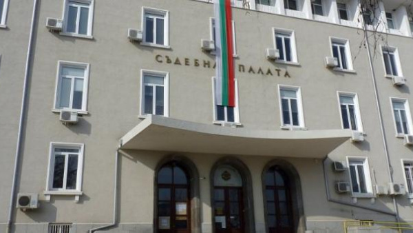 Окръжен съд - Стара Загора взе най-тежката мярка за двамата полицаи, обвинени в умишлено убийство
