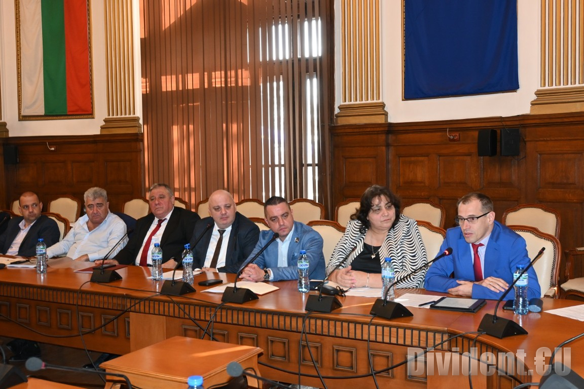 Кръгла маса очерта бъдещето на ветеринарномедицинската професия в България