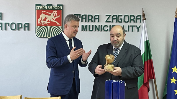 Посланикът на Гърция у нас Алексиос Мариос Либеропулос се срещна с ръководството на Община Стара Загора