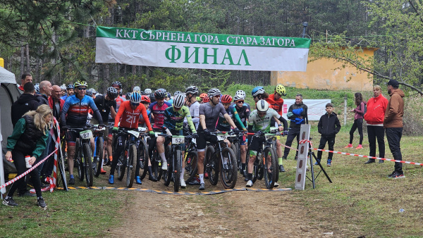 126 участници от страната премериха сили в колоездачното състезание  XCM Opening Season 2025  в Стара Загора