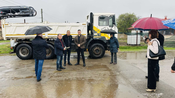 Стартира ремонт на 9 улици в община Николаево за над 2 млн. лева