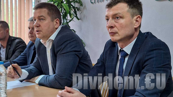 Кметът на Стара Загора представи шестия си заместник – финансиста Светослав Колев