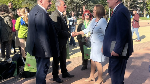 Кметът Галина Стоянова откри международен форум  Дни на иновации за опазване на природата от пожари
