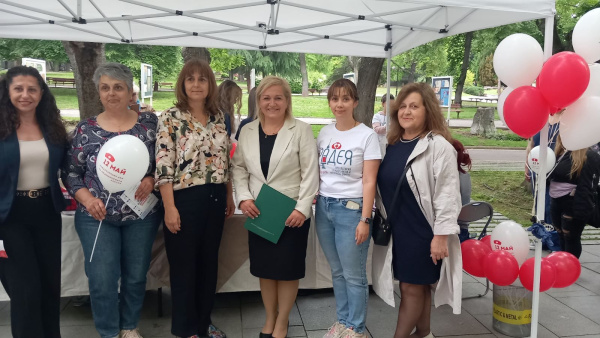 Зам.-кметът Павлина Делчева: Медсестрите заслужават достойно заплащане за всеотдайния си труд