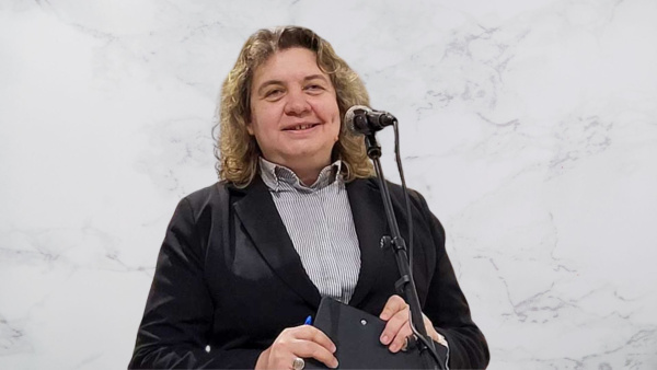 Киселова върна на Радев искането му за референдум за еврозоната като незаконно