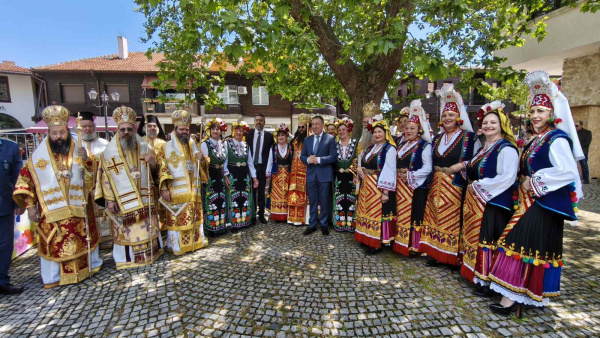 Висши духовници от България и Гърция служиха в Несебър за 100 години преселение