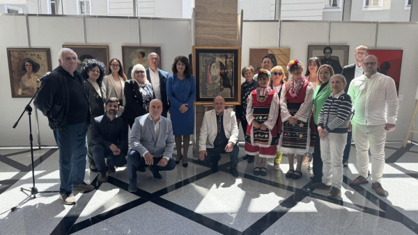 Казанлък представи своята културна  съкровищница” в парламента