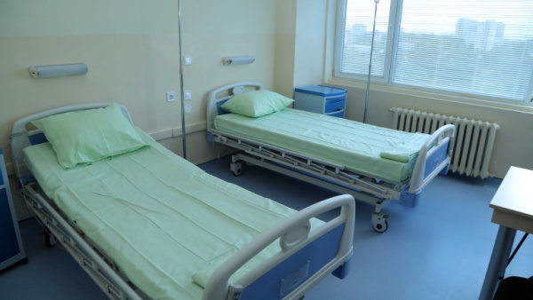 Община Казанлък откри процедура за избор на управител на местната болница