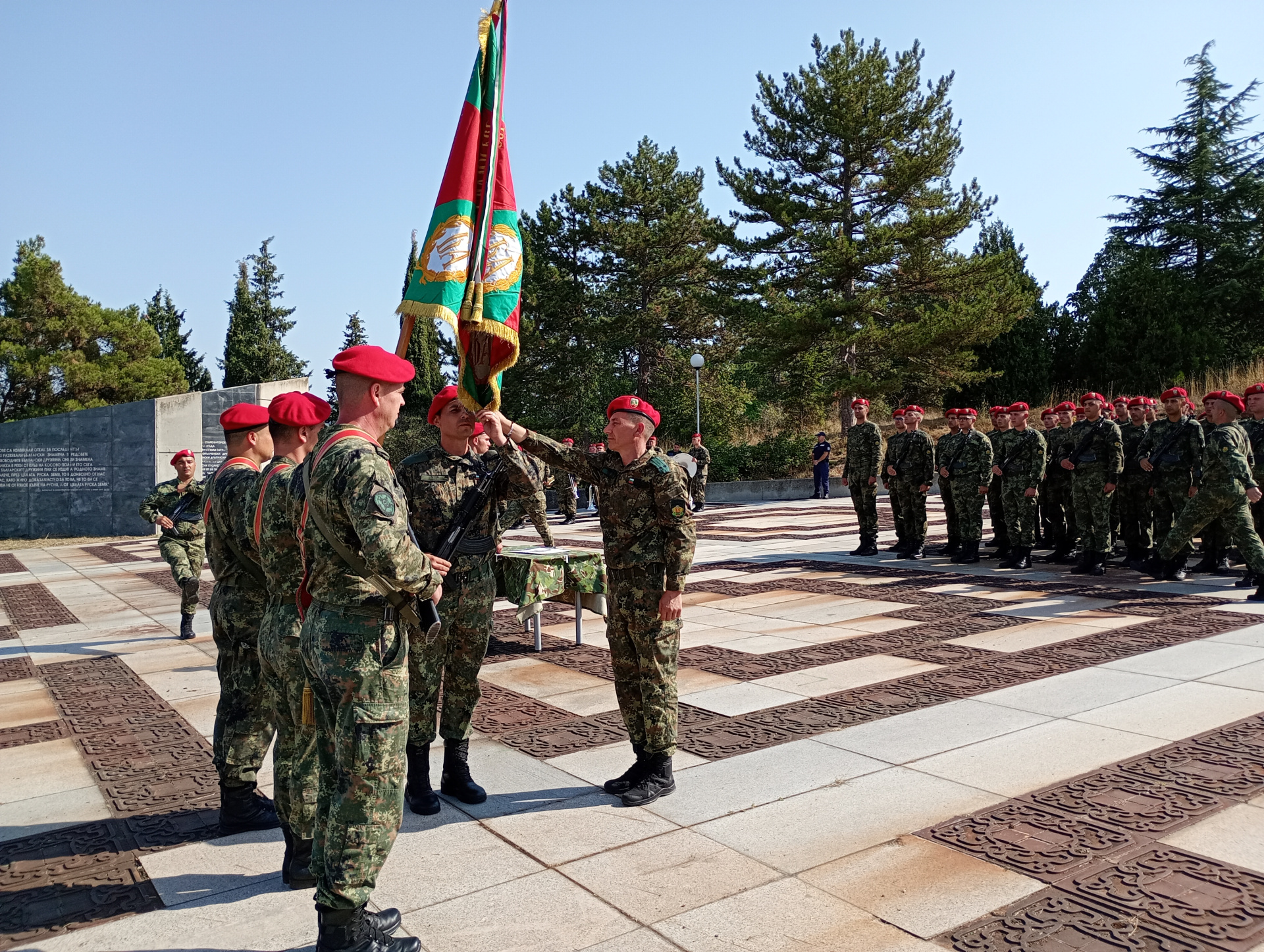 Военнослужещи от формированията на Втора тунджанска бригада в Стара Загора положиха клетва