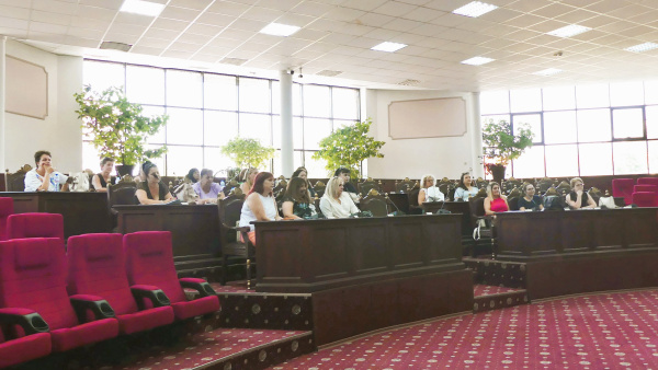Кметът на Нова Загора проведе традиционната среща с директорите на училища преди първия учебен ден