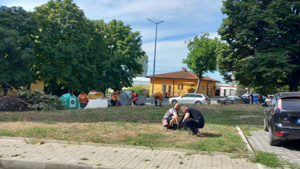 Община Стара Загора кани гражданите да се включат в почистване на кв.  Три чучура - център
