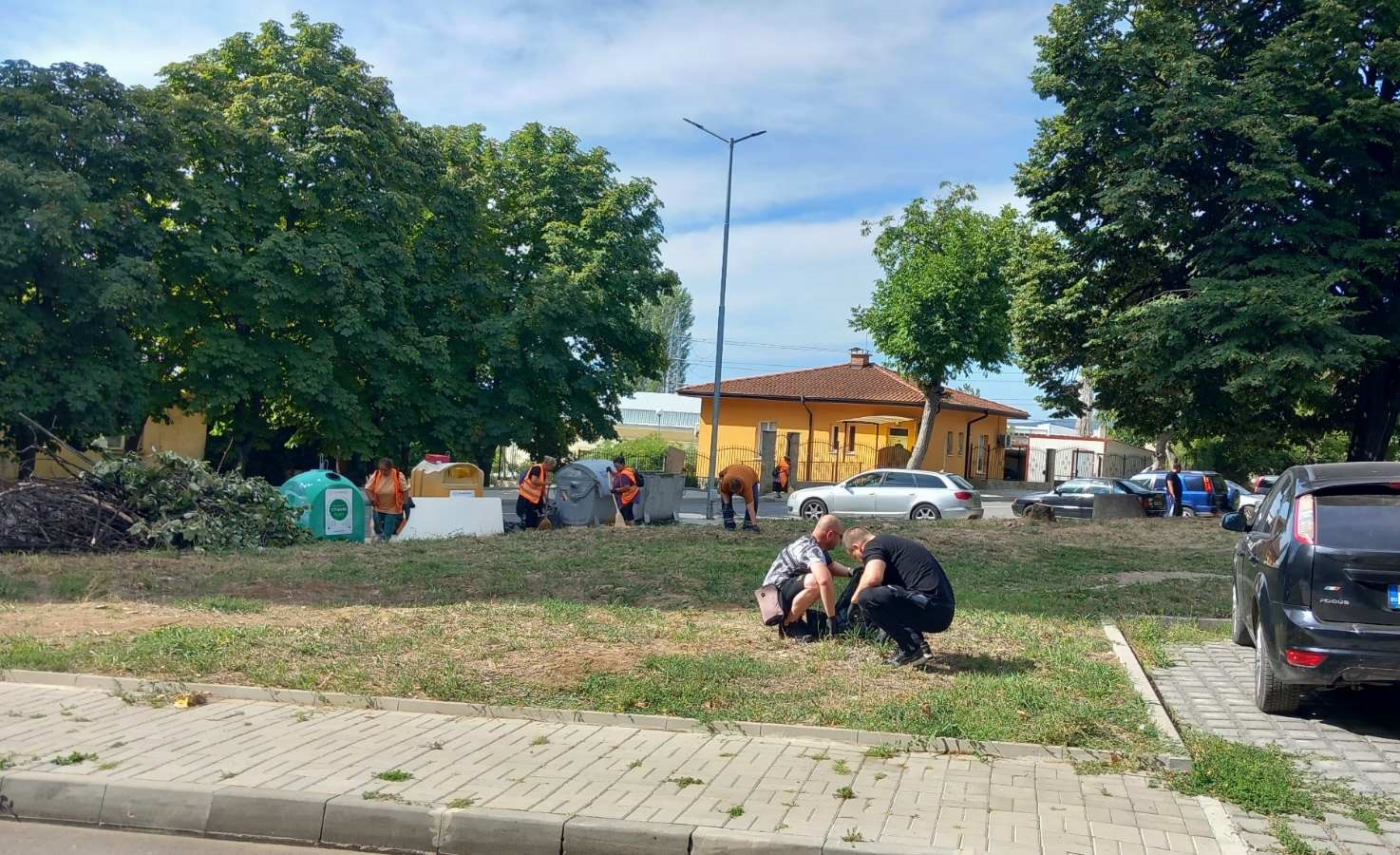 Община Стара Загора кани гражданите да се включат в почистване на кв.  Три чучура - център