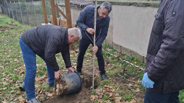 Община Гурково обновява детски еко кът в центъра на града и разширява пространствата за отдих в селата