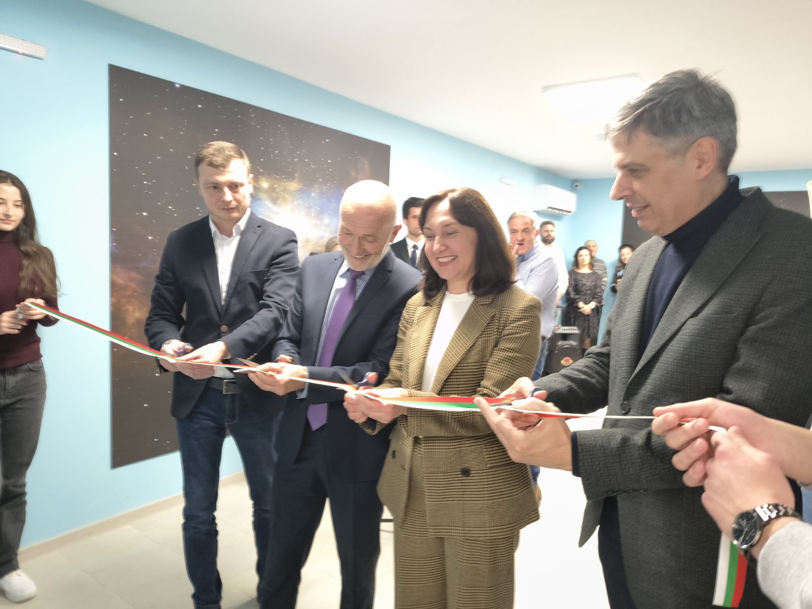 Астрономическата обсерватория В Стара Загора откри  STEM център за космически науки и технологии