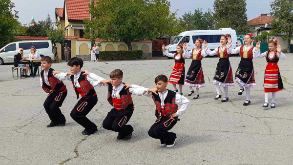 Кръстиха площад в старозагорско село на Минчо Табаков - управленец от времето на БКП