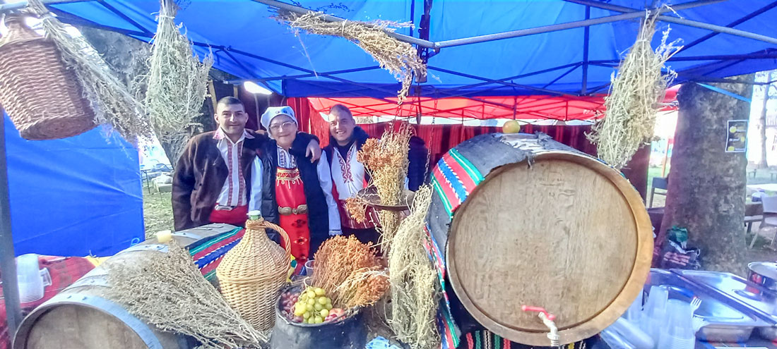 Отличиха най-добрите майстори на пелин в старозагорското село Змейово