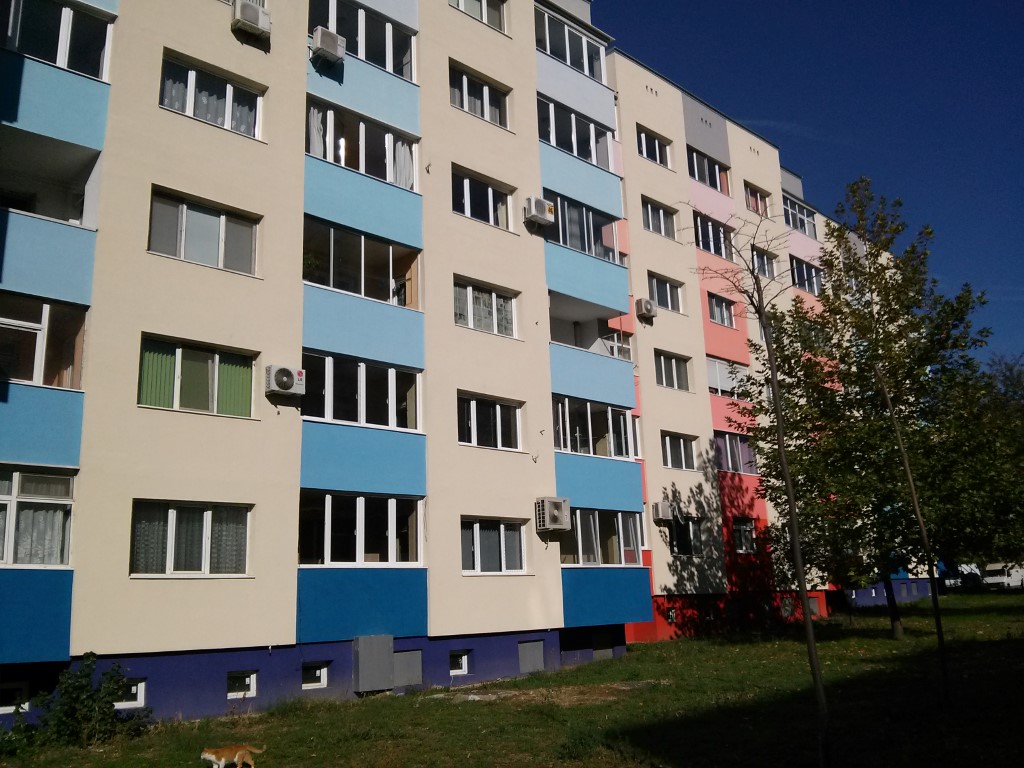 Казанлък ускорява санирането: Още 18 блока с европейско и национално финансиране