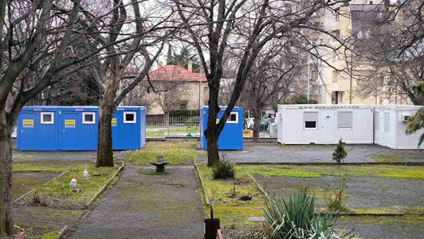 Няма затруднения в обслужването,  въпреки временното пребазиране на социални и здравни услуги
